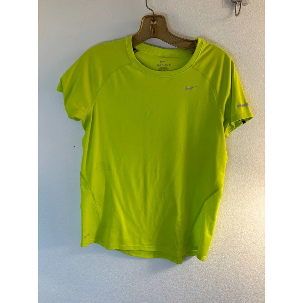 Nike Dri-FIT Running Shirt Neon Volt Green Short Sleeve Active Top Womens Medium